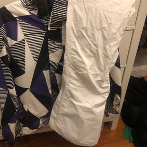 North face snowboarding pants